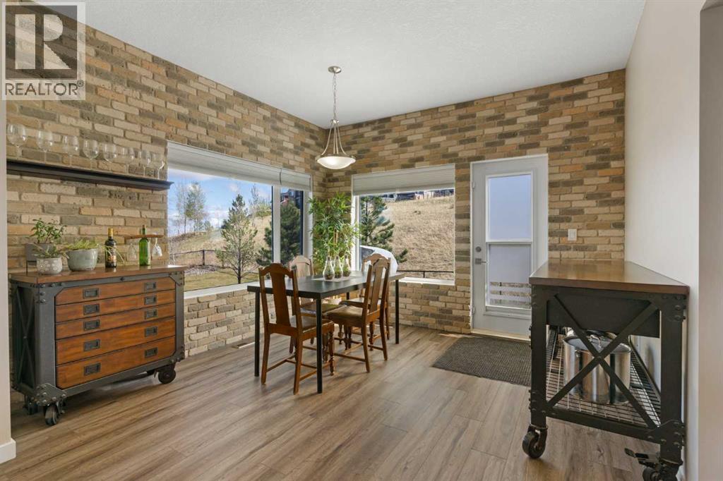 501 River Heights Drive, Cochrane