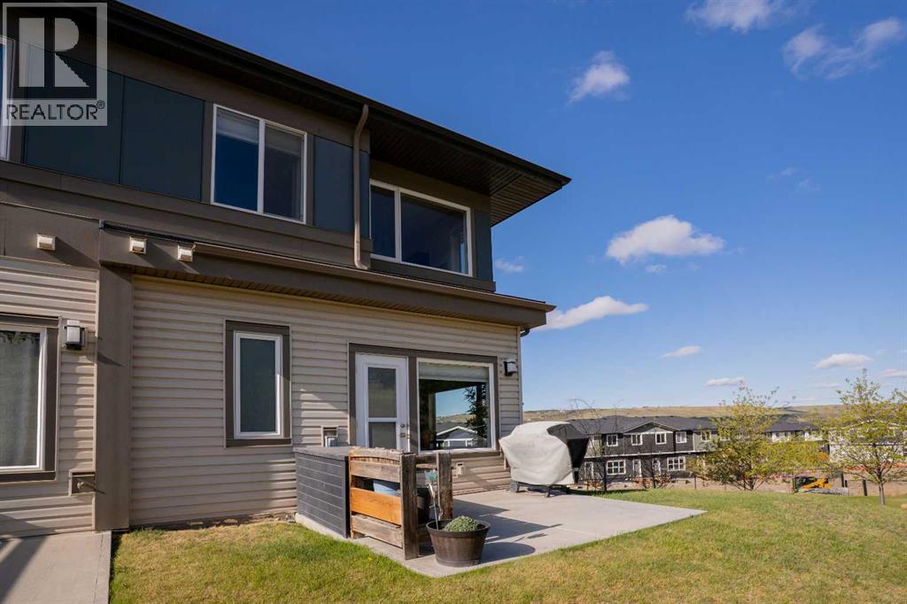 501 River Heights Drive, Cochrane