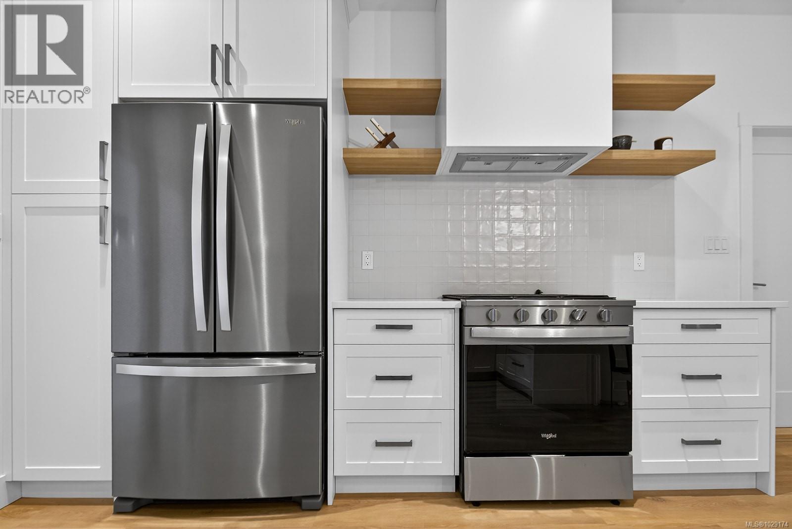 #100 3003 KEYSTONE DR - 12