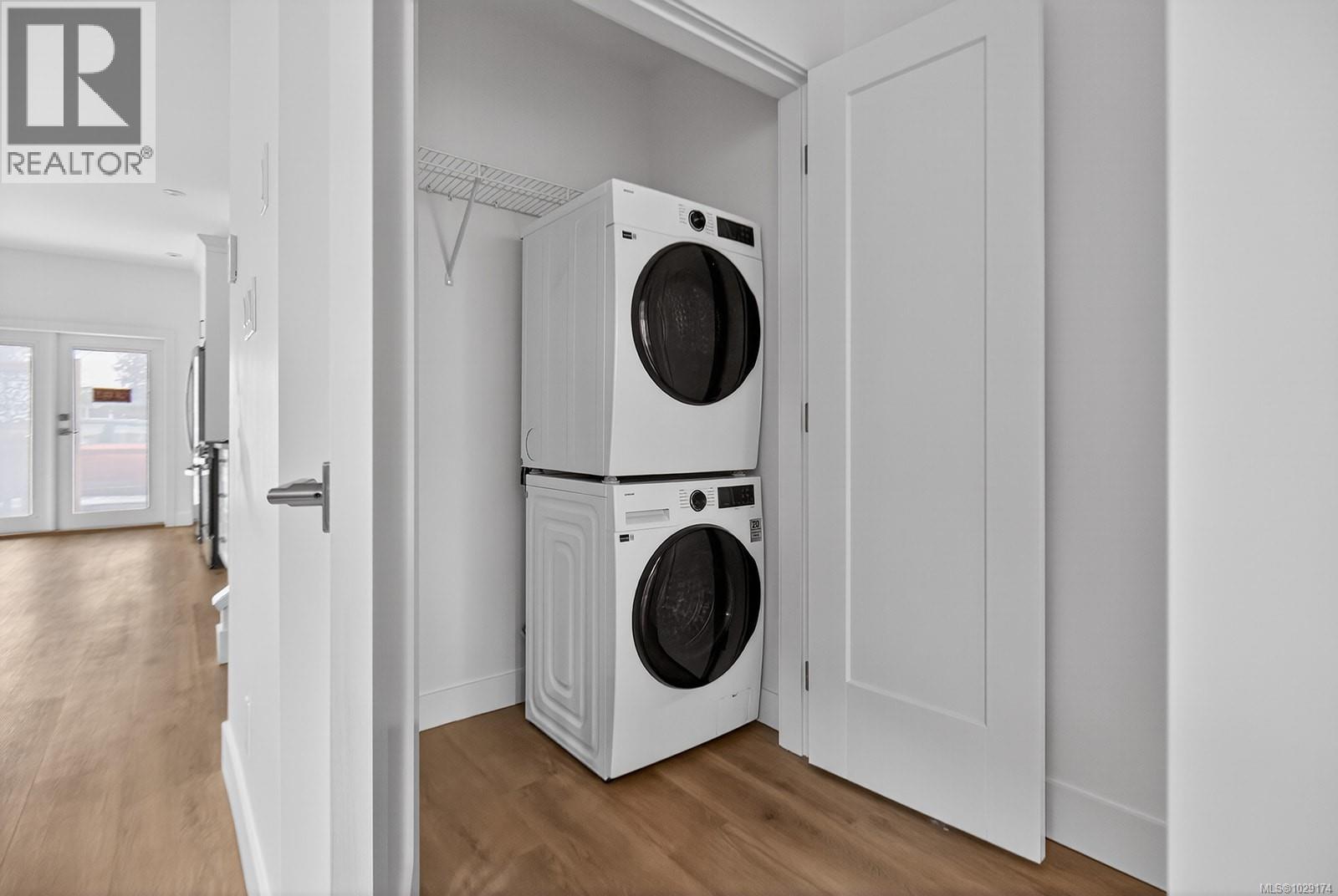 #100 3003 KEYSTONE DR - 26