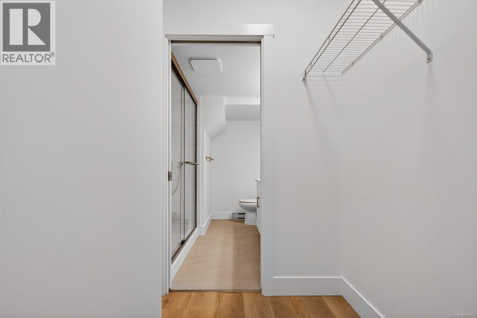 #100 3003 KEYSTONE DR - 22