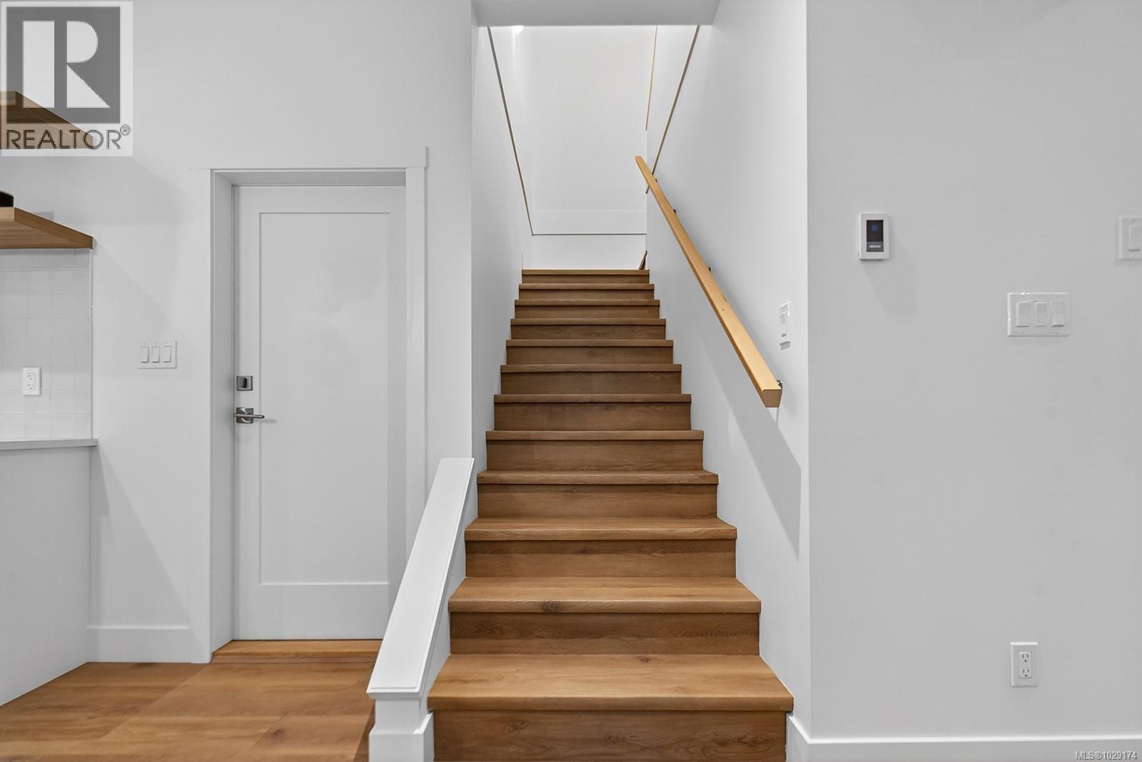 #100 3003 KEYSTONE DR - 30