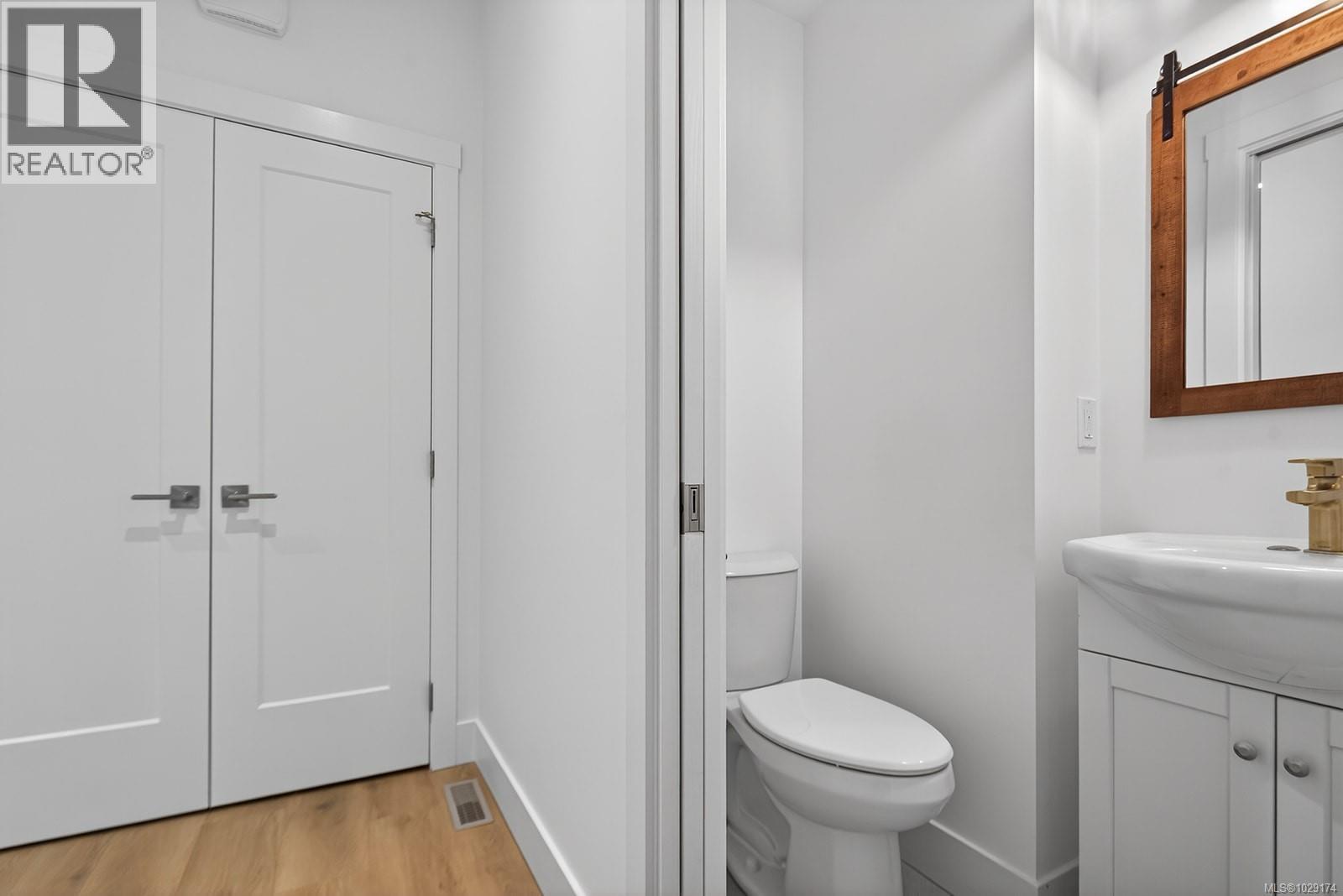 #100 3003 KEYSTONE DR - 25