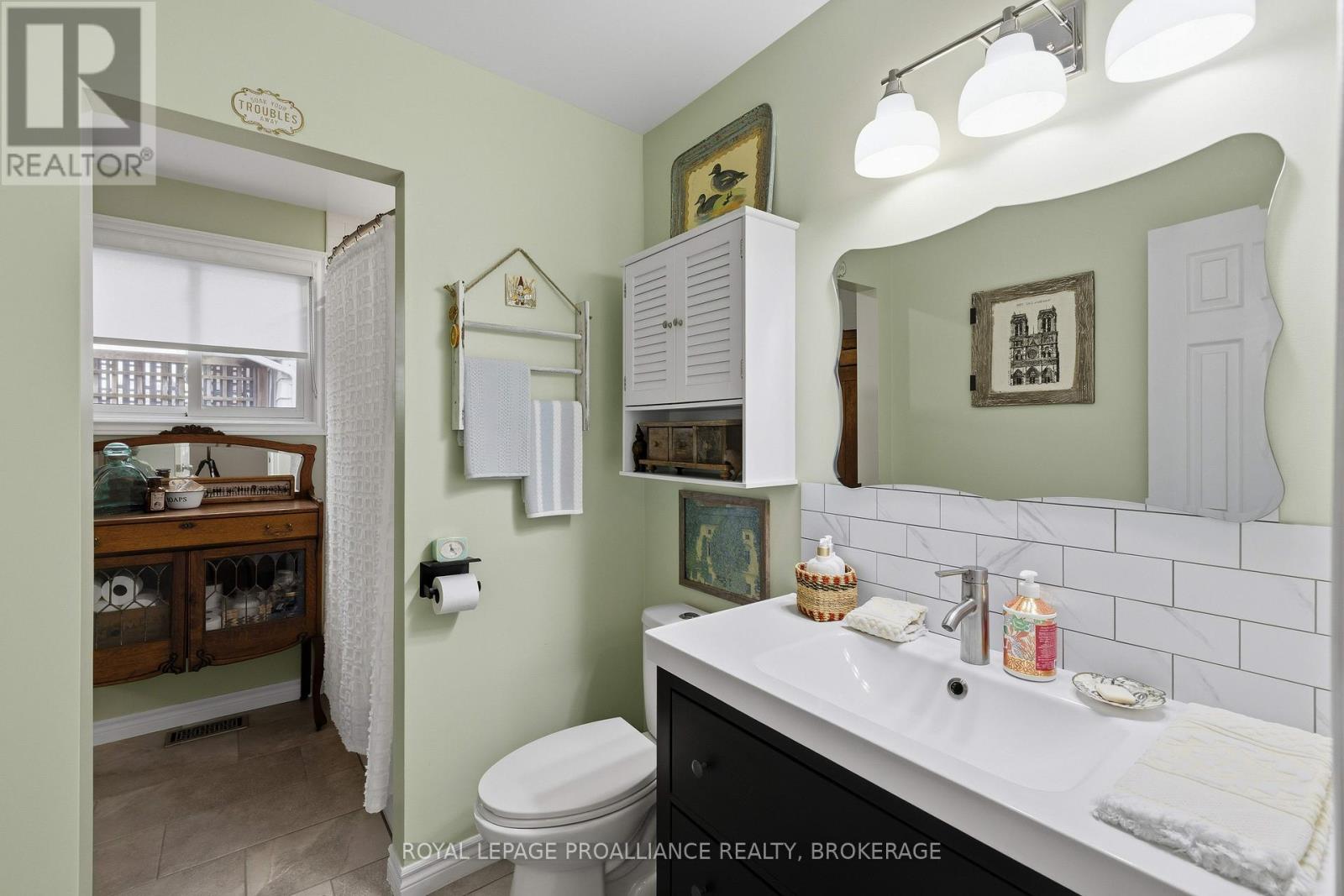 774 HIGH GATE PARK DRIVE - 21