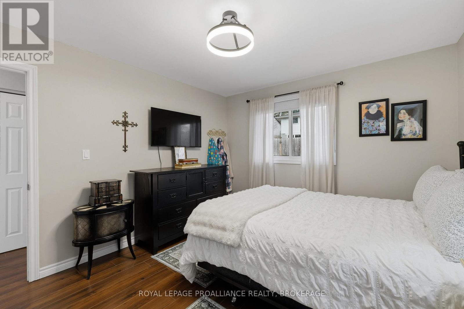 774 HIGH GATE PARK DRIVE — photo 28