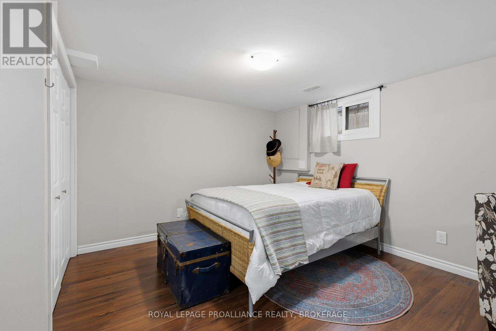 774 HIGH GATE PARK DRIVE - 32