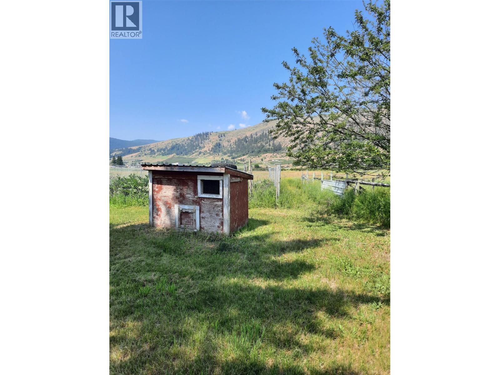 6045 Tower Road, Grand Forks