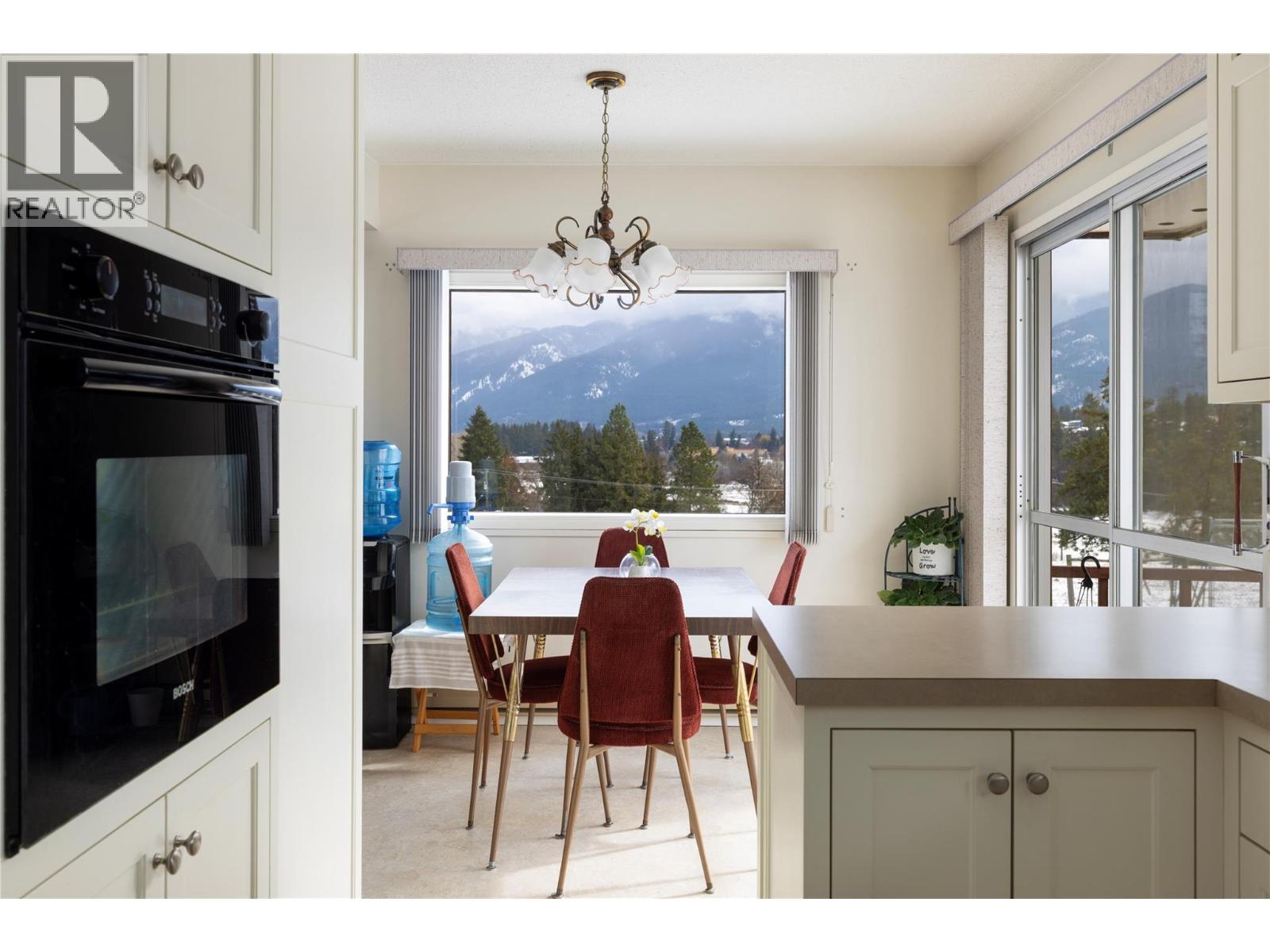 4107 Noble Road, Spallumcheen