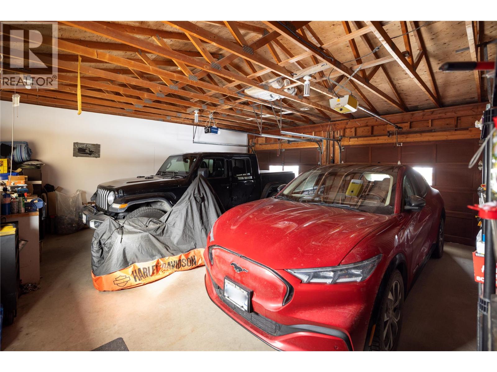 4107 Noble Road, Spallumcheen