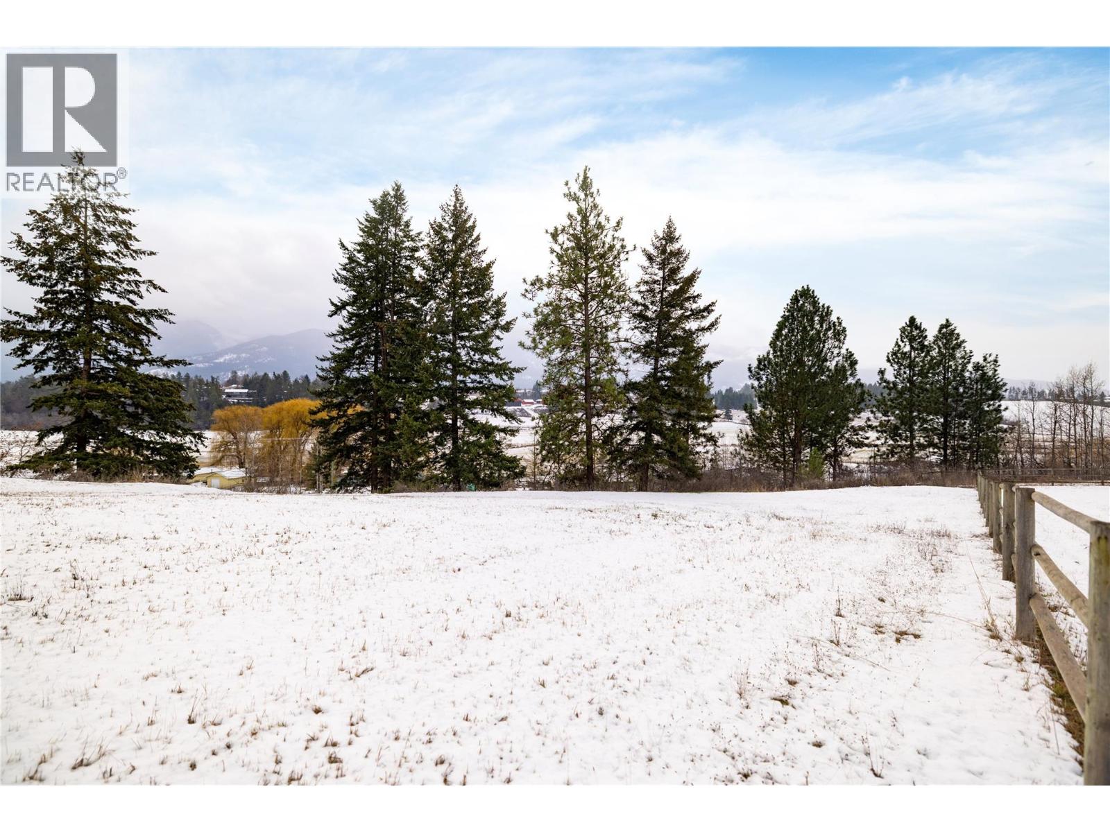 4107 Noble Road, Spallumcheen