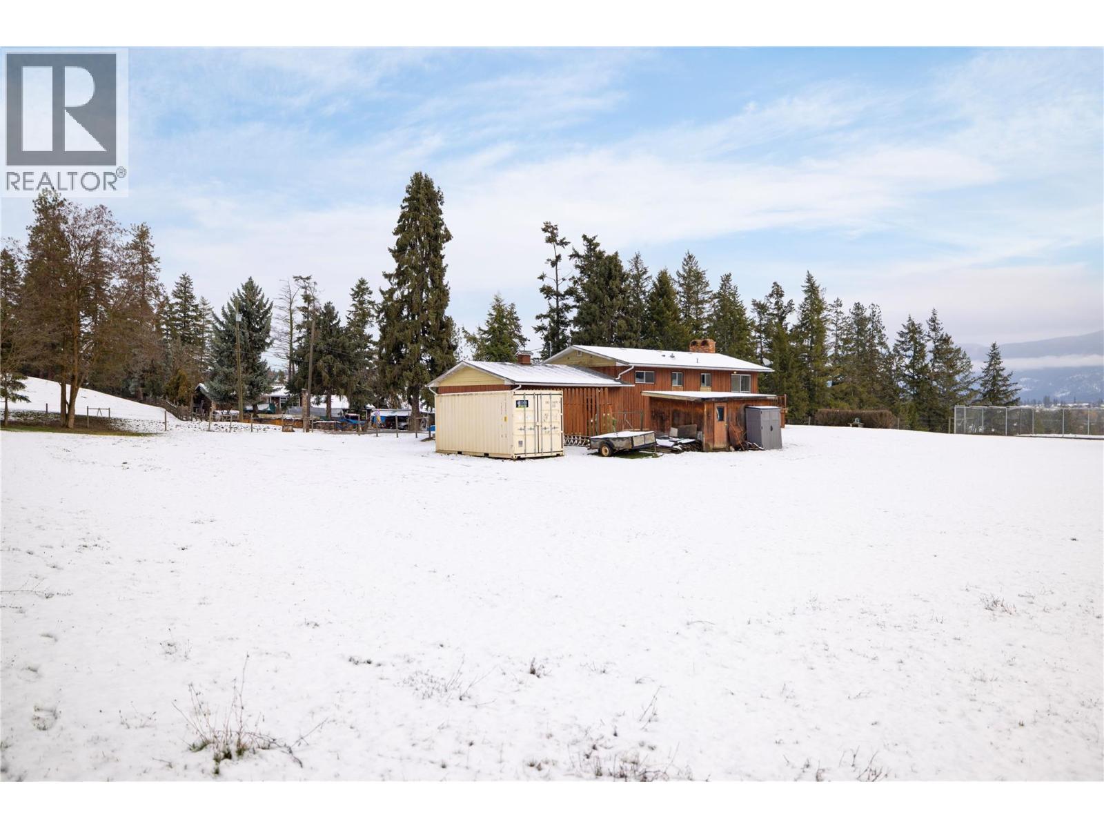 4107 Noble Road, Spallumcheen