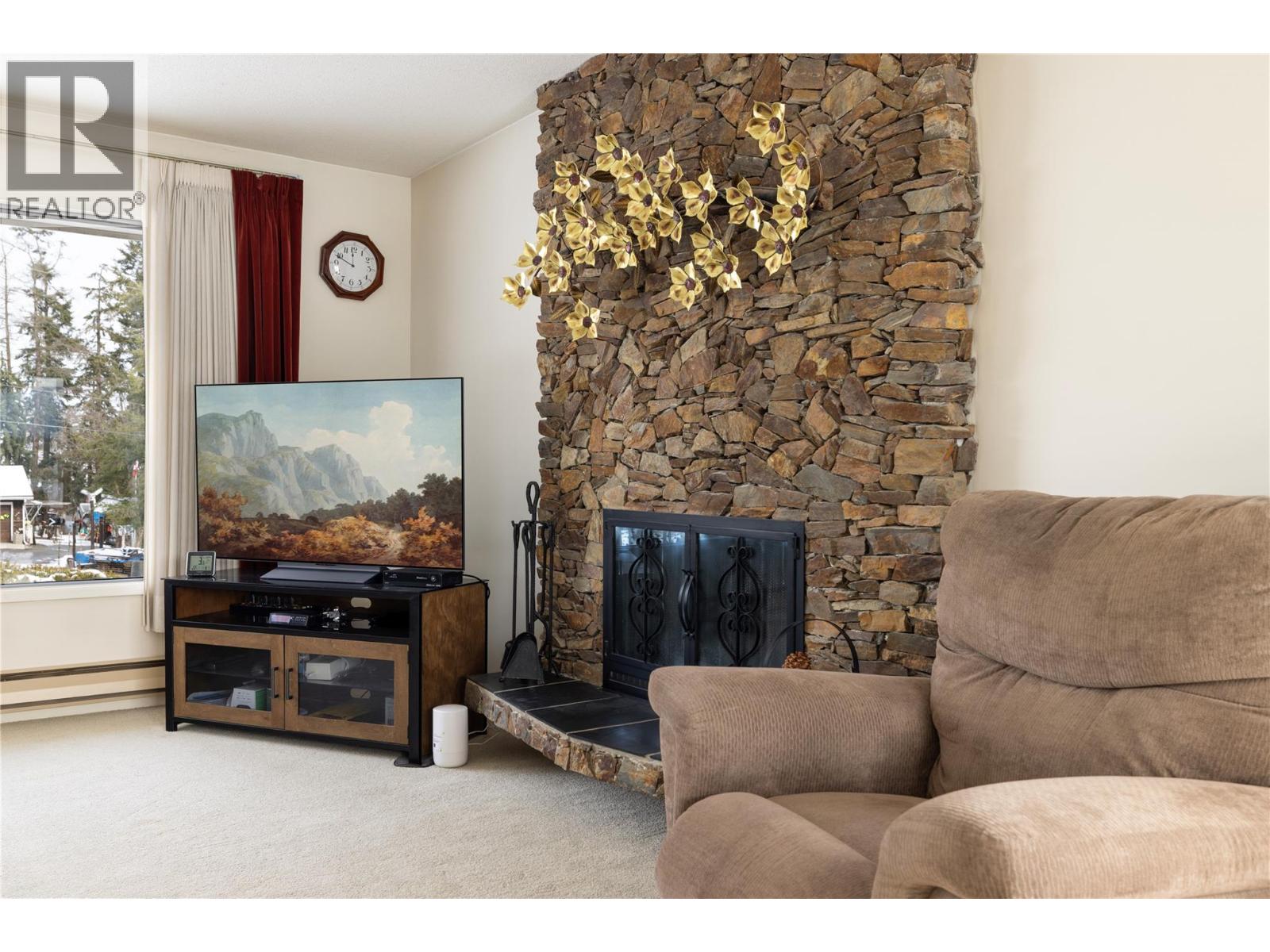 4107 Noble Road, Spallumcheen