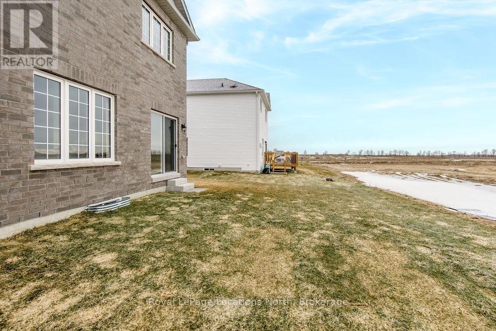 276 SPRINGFIELD CRESCENT — photo 42