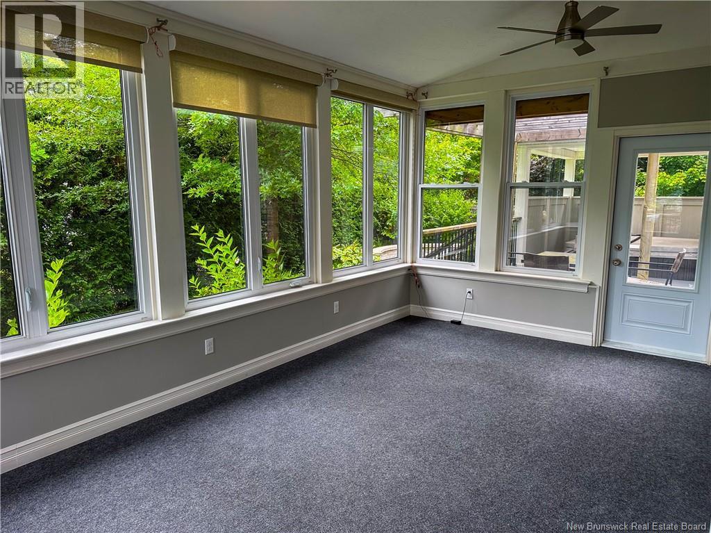 88 FOXWOOD DRIVE - 37