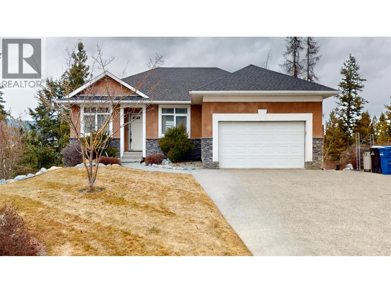 1631 Mt. Pyramid Crescent - 1