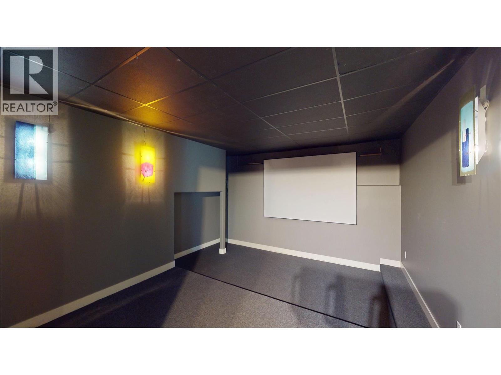 1631 MT. PYRAMID CRESCENT - 29