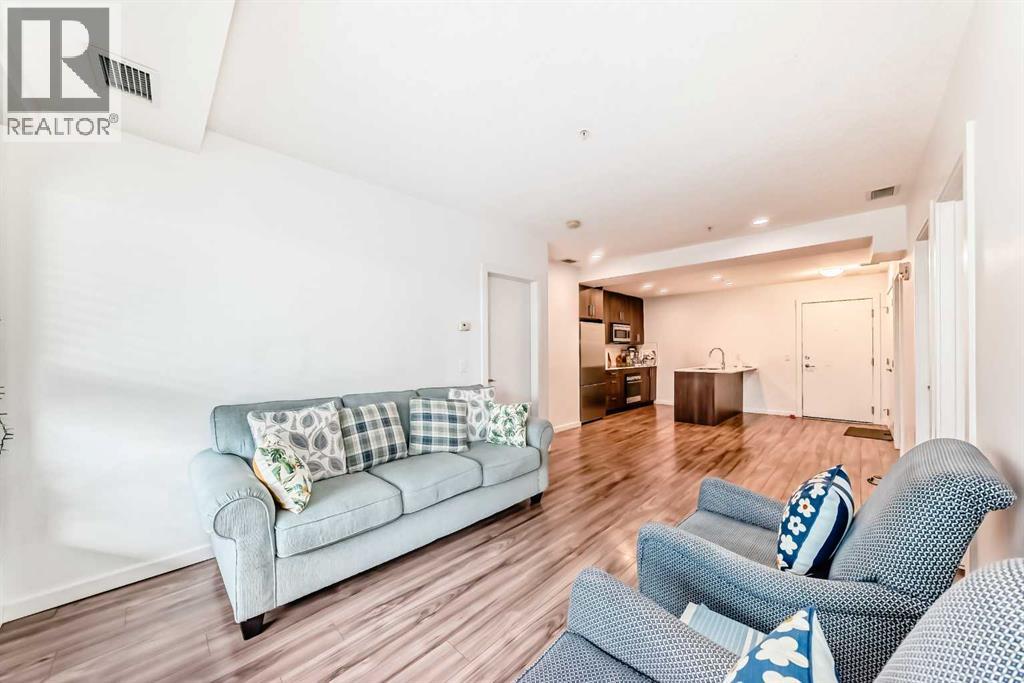 Single Family House for Sale in    Street SW Rosscarrock Calgary 