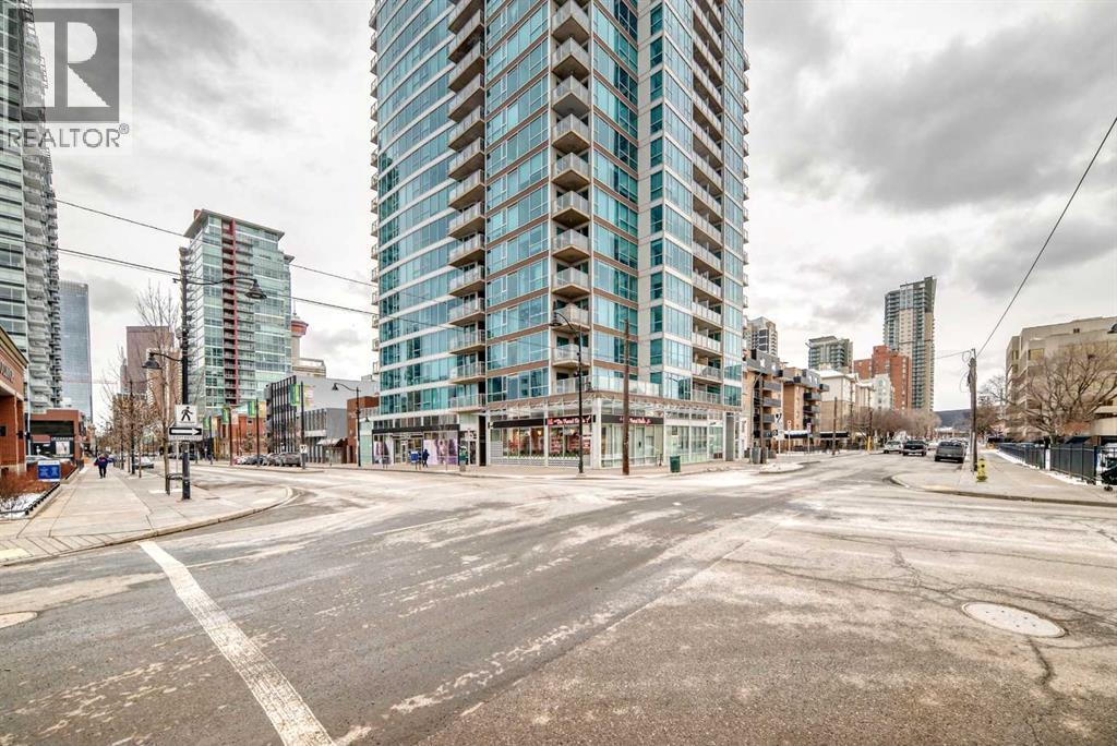 Single Family House for Sale in    Avenue SW Beltline Calgary 