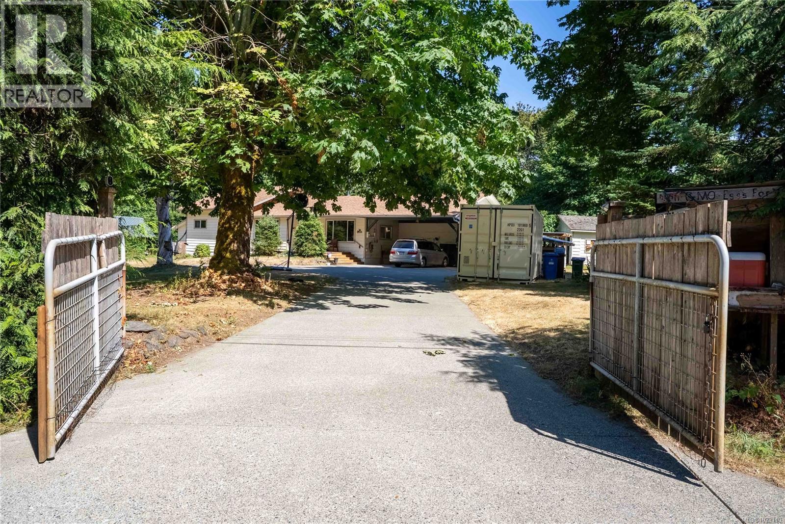  4591 Howie Road North, Duncan