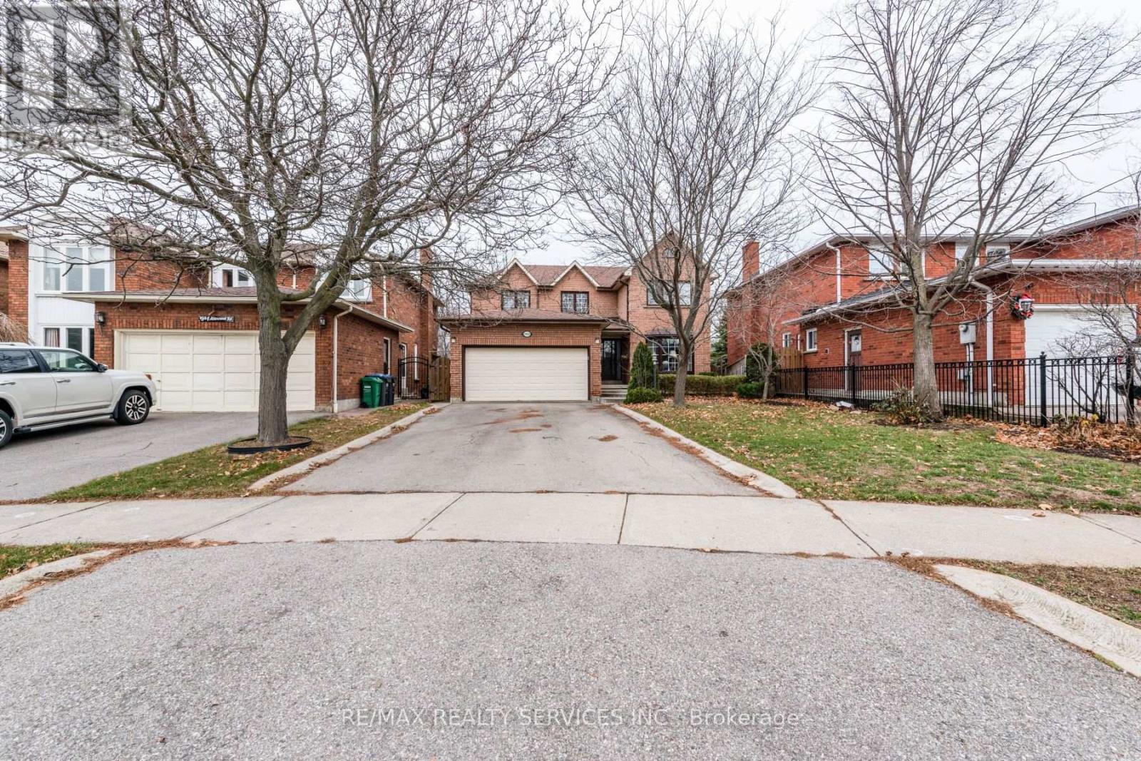 1928 ALDERMEAD ROAD - 3