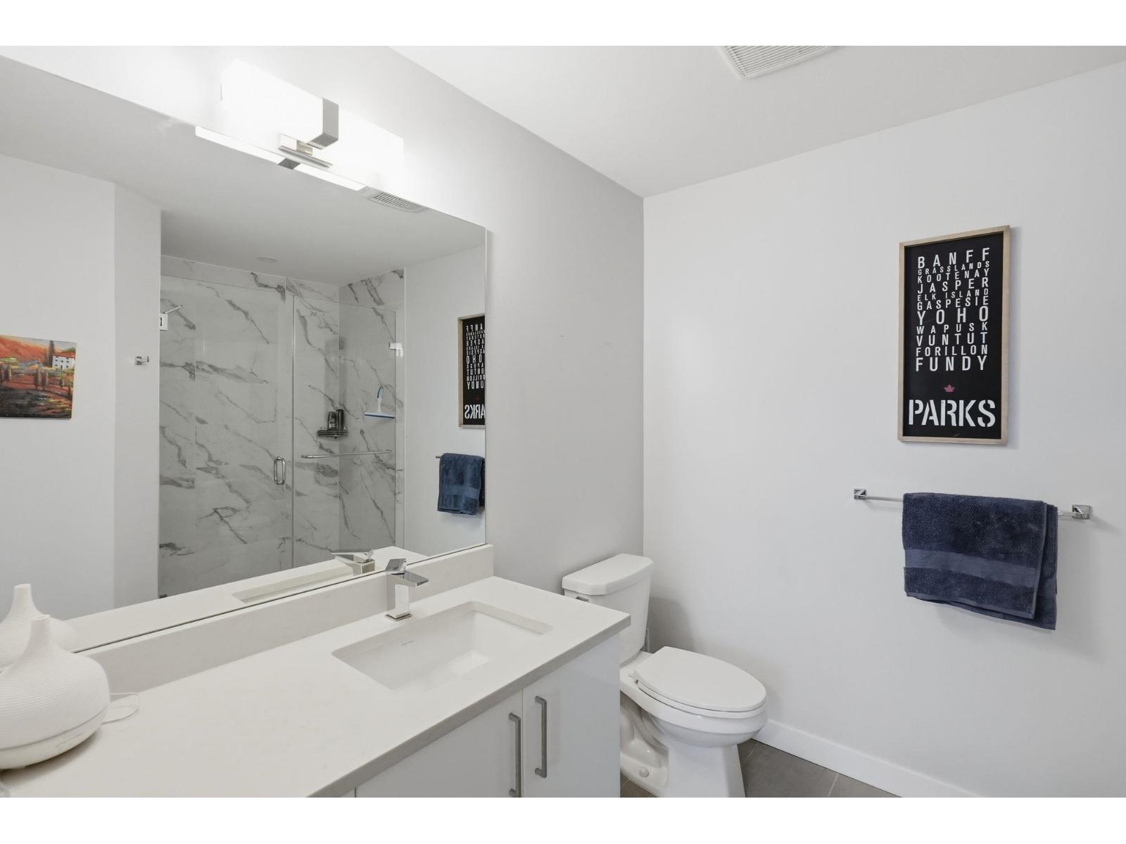 301 45562 AIRPORT ROAD, Chilliwack Proper South, Chilliwack