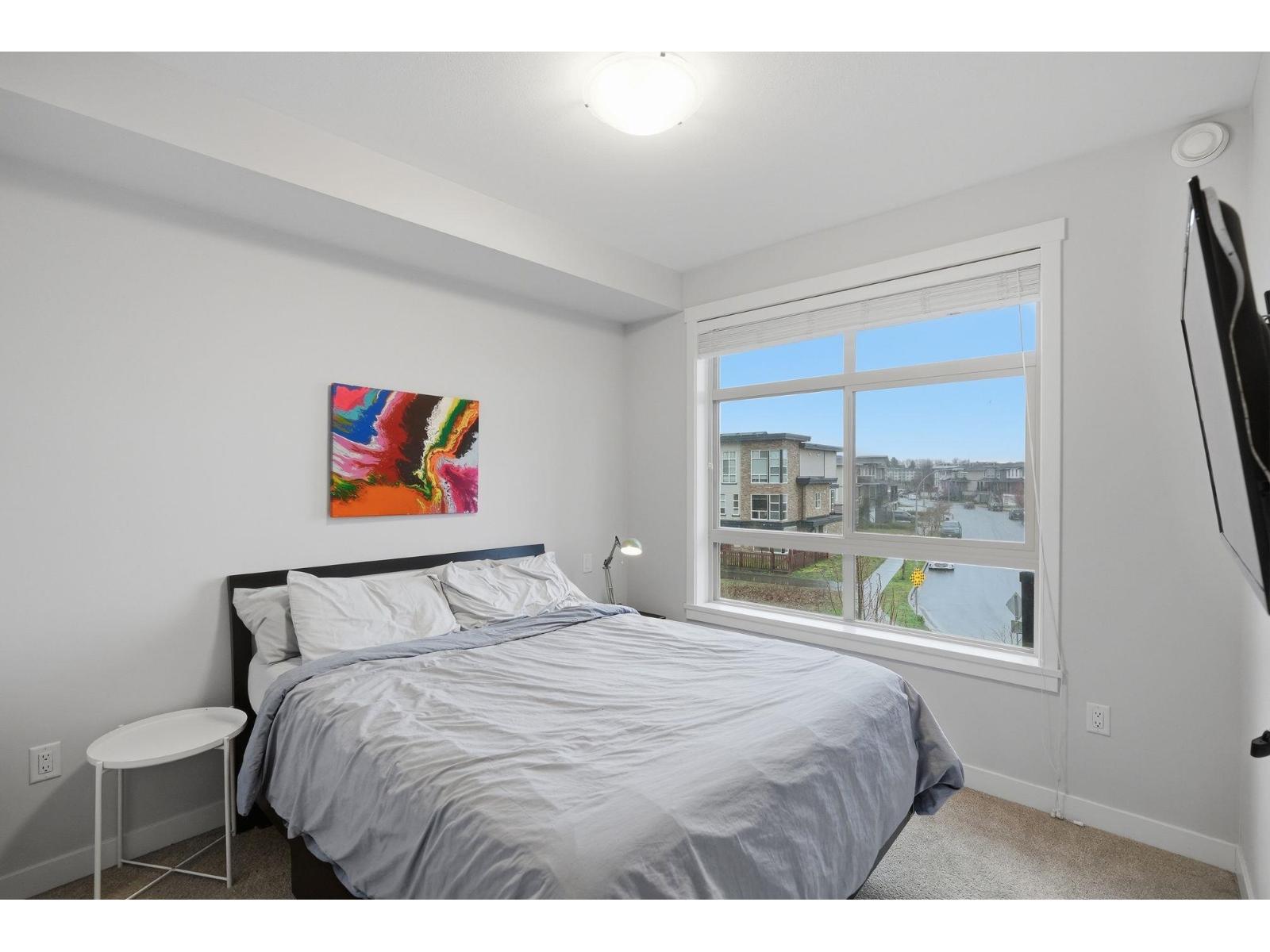 301 45562 AIRPORT ROAD, Chilliwack Proper South, Chilliwack