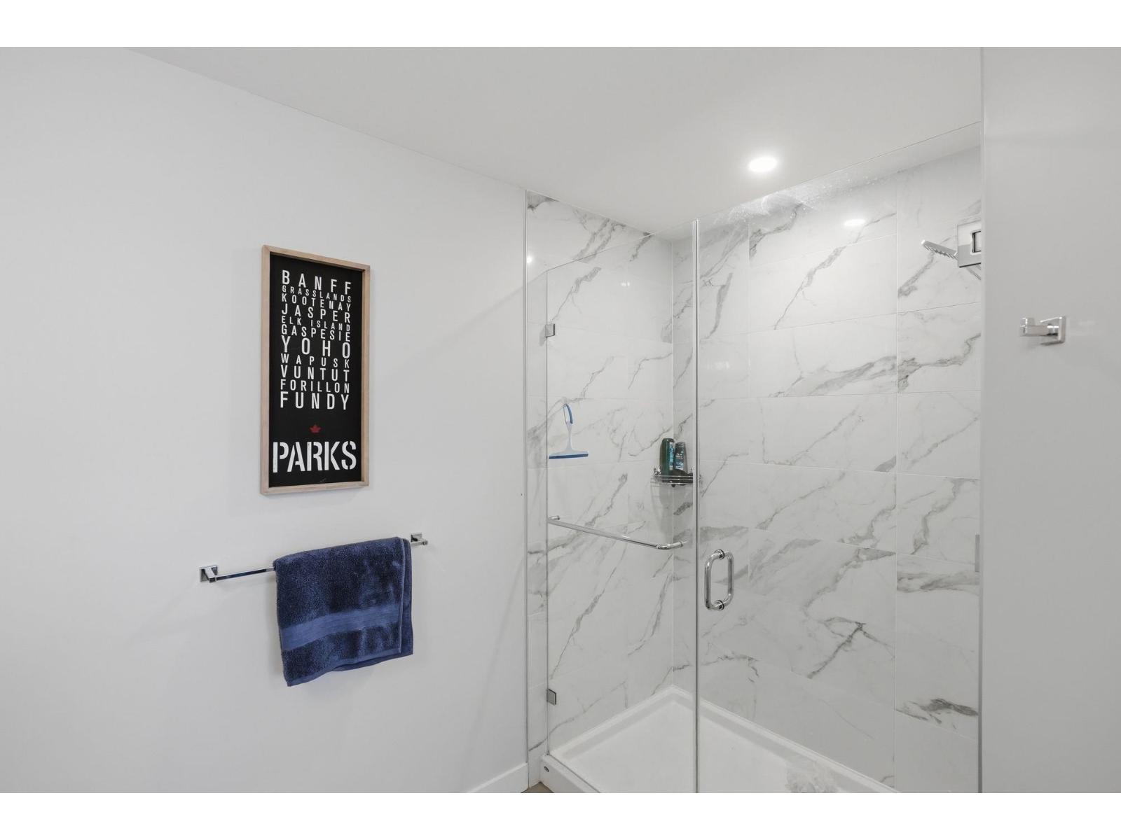 301 45562 AIRPORT ROAD, Chilliwack Proper South, Chilliwack