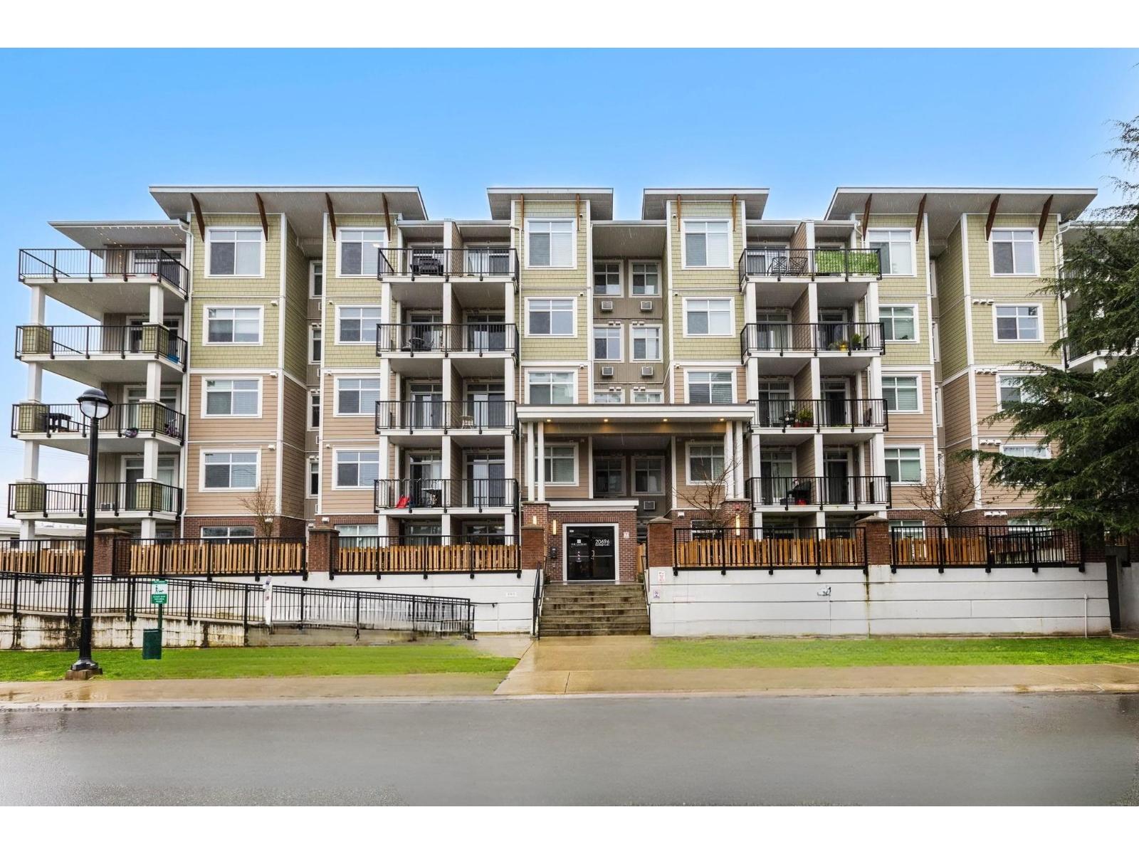 313 20696 EASTLEIGH CRESCENT