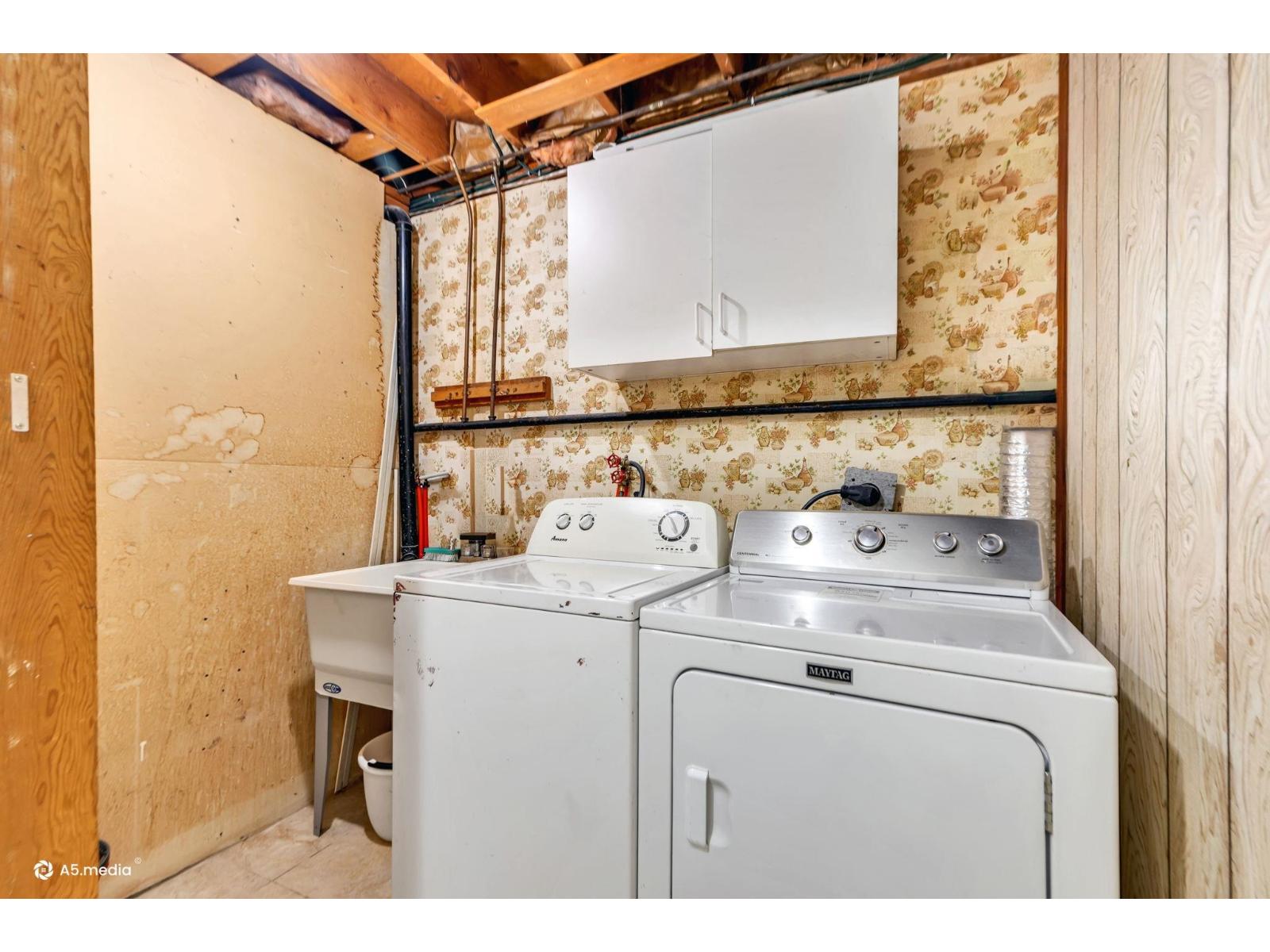 11876 92A Avenue, Delta