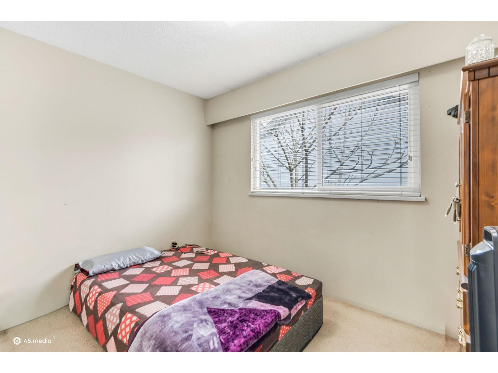 11876 92A Avenue, Delta