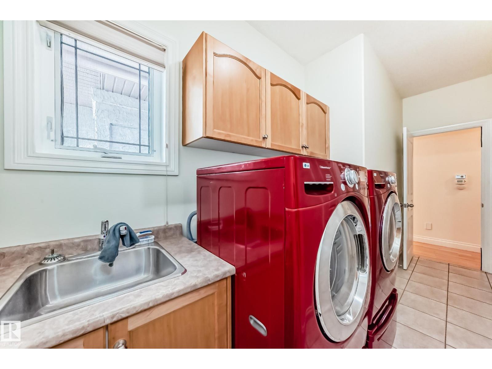 1605 HASWELL CO NW, Edmonton