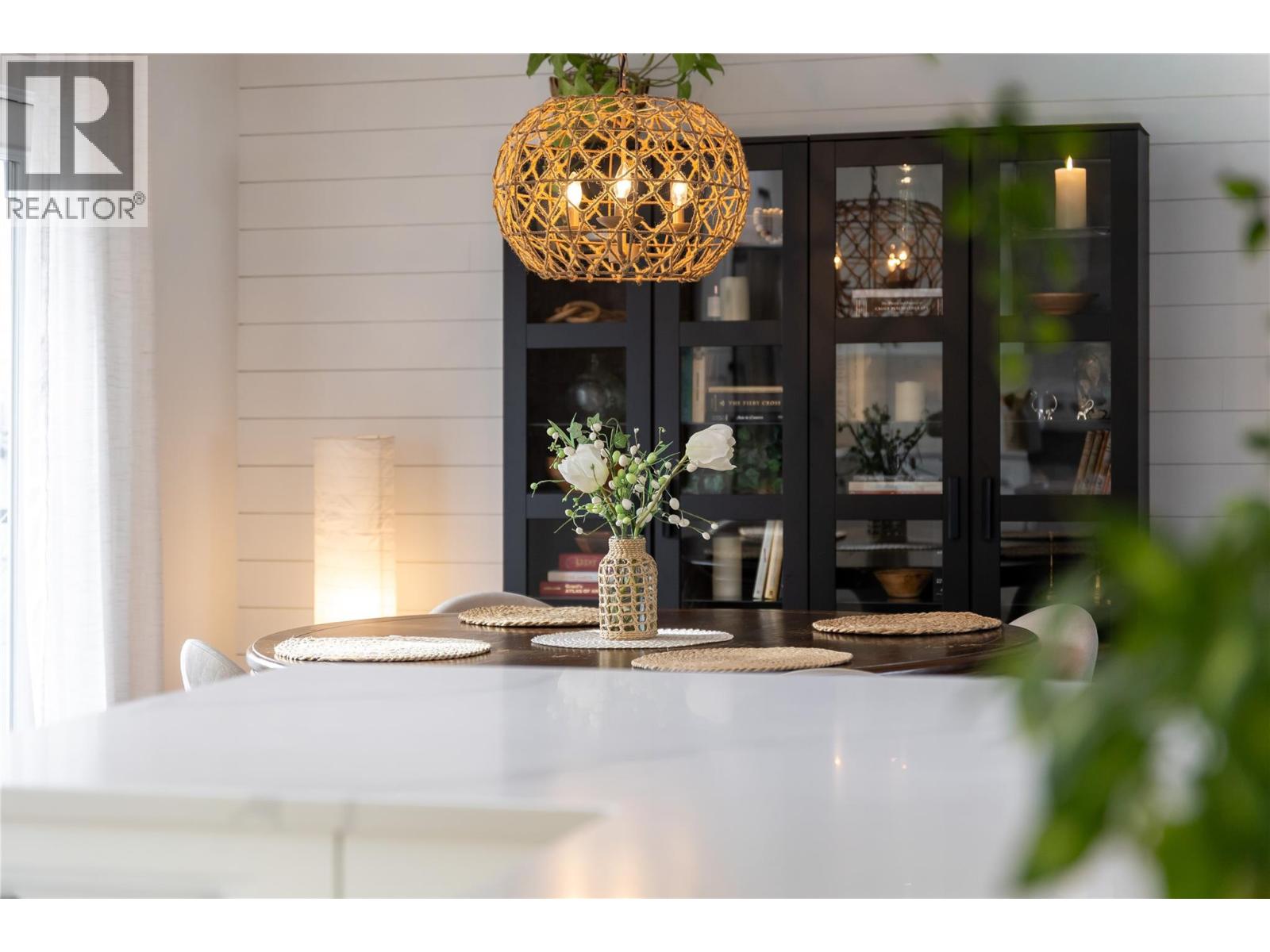 2355 Crestview Road, West Kelowna