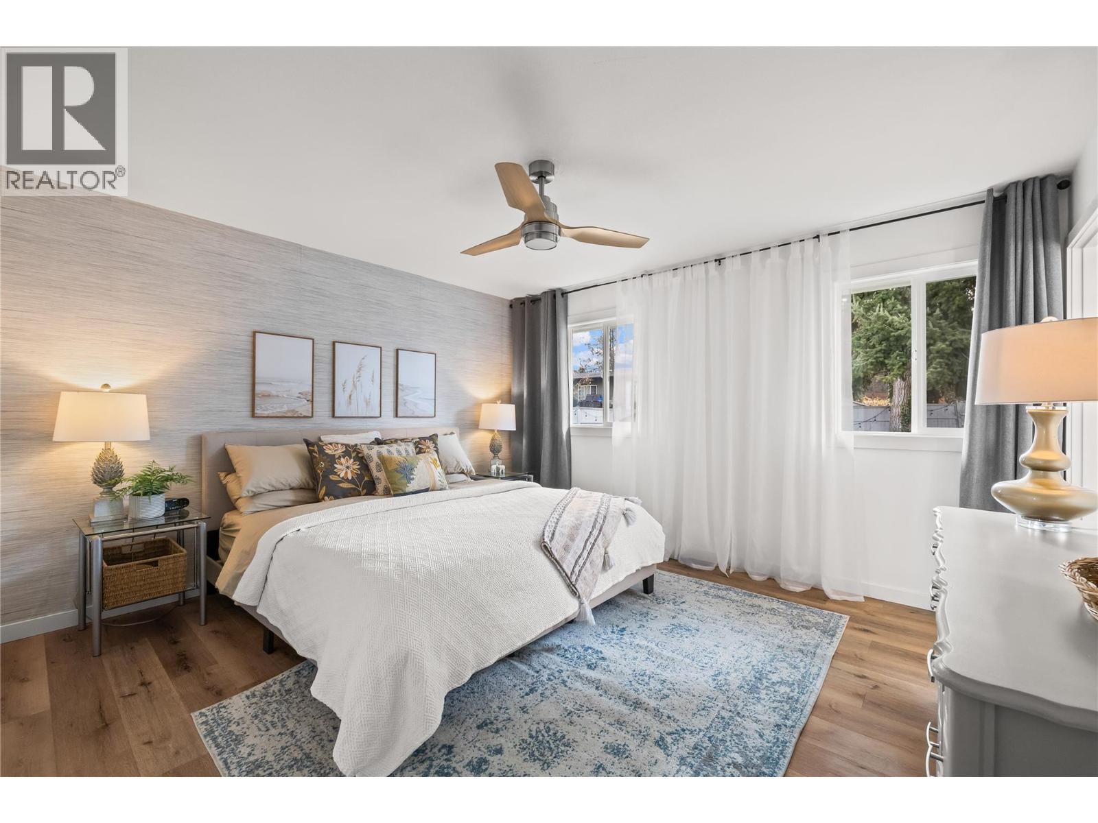 2355 Crestview Road, West Kelowna