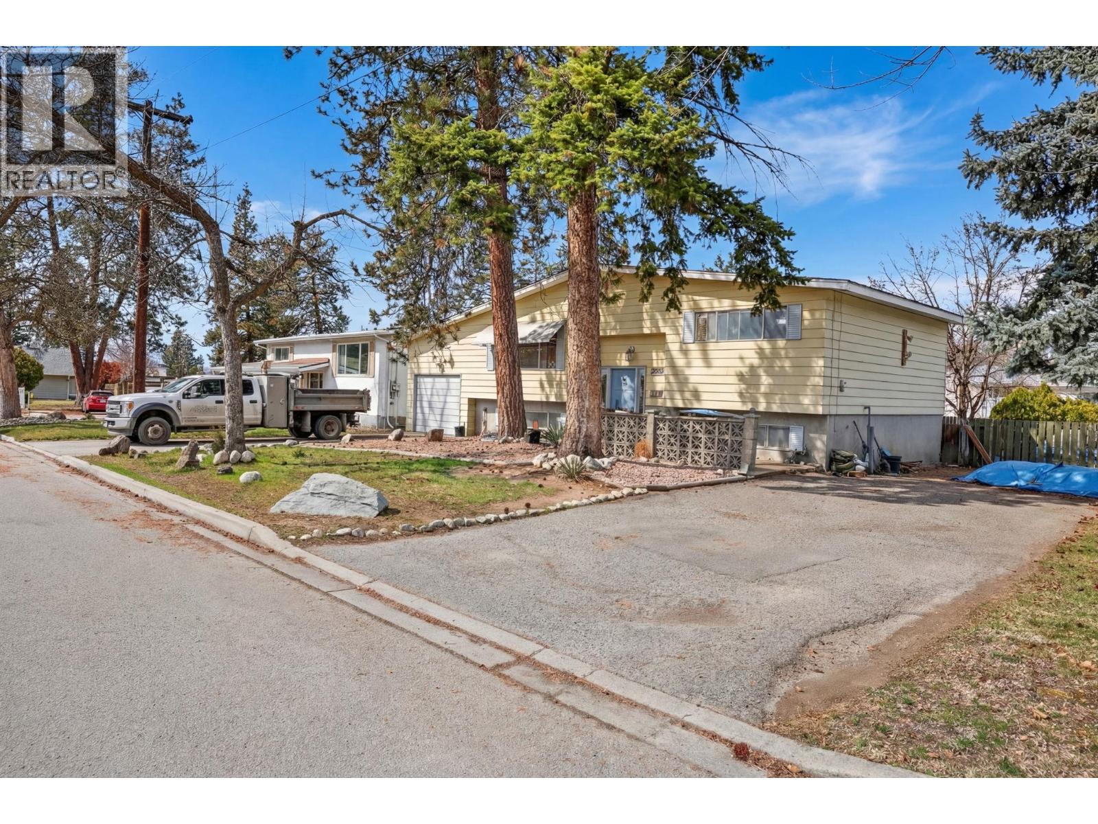 1420 Graham Road, Kelowna