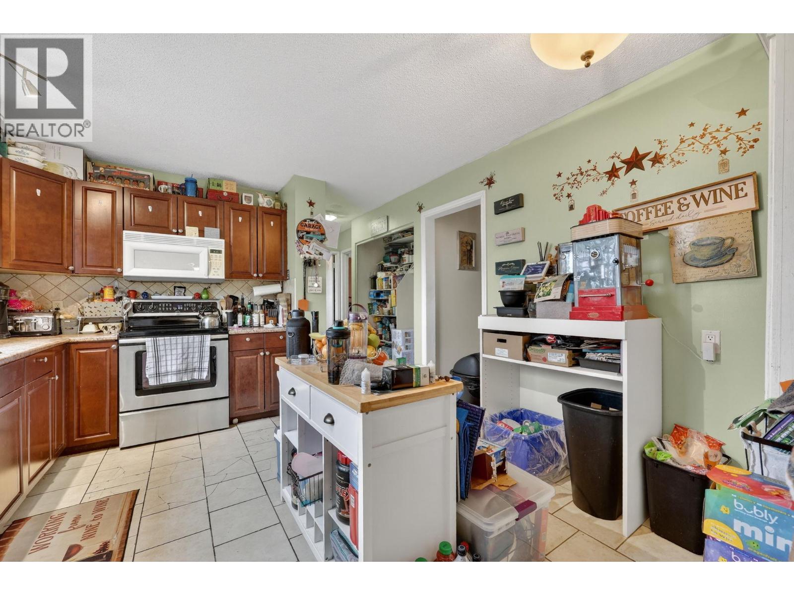 1420 Graham Road, Kelowna