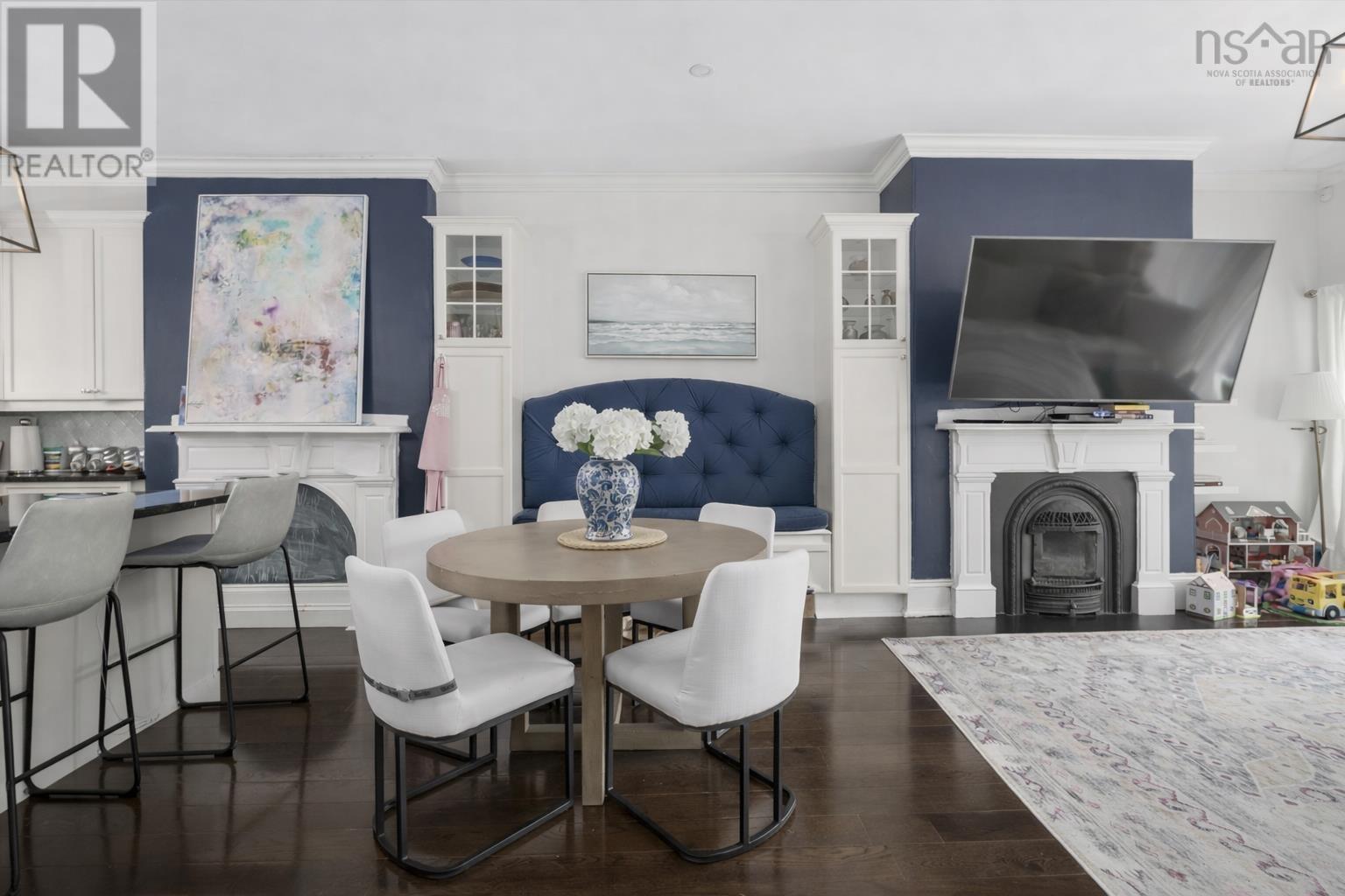 Property 11 of 35 of 6028/6030 Cunard Street