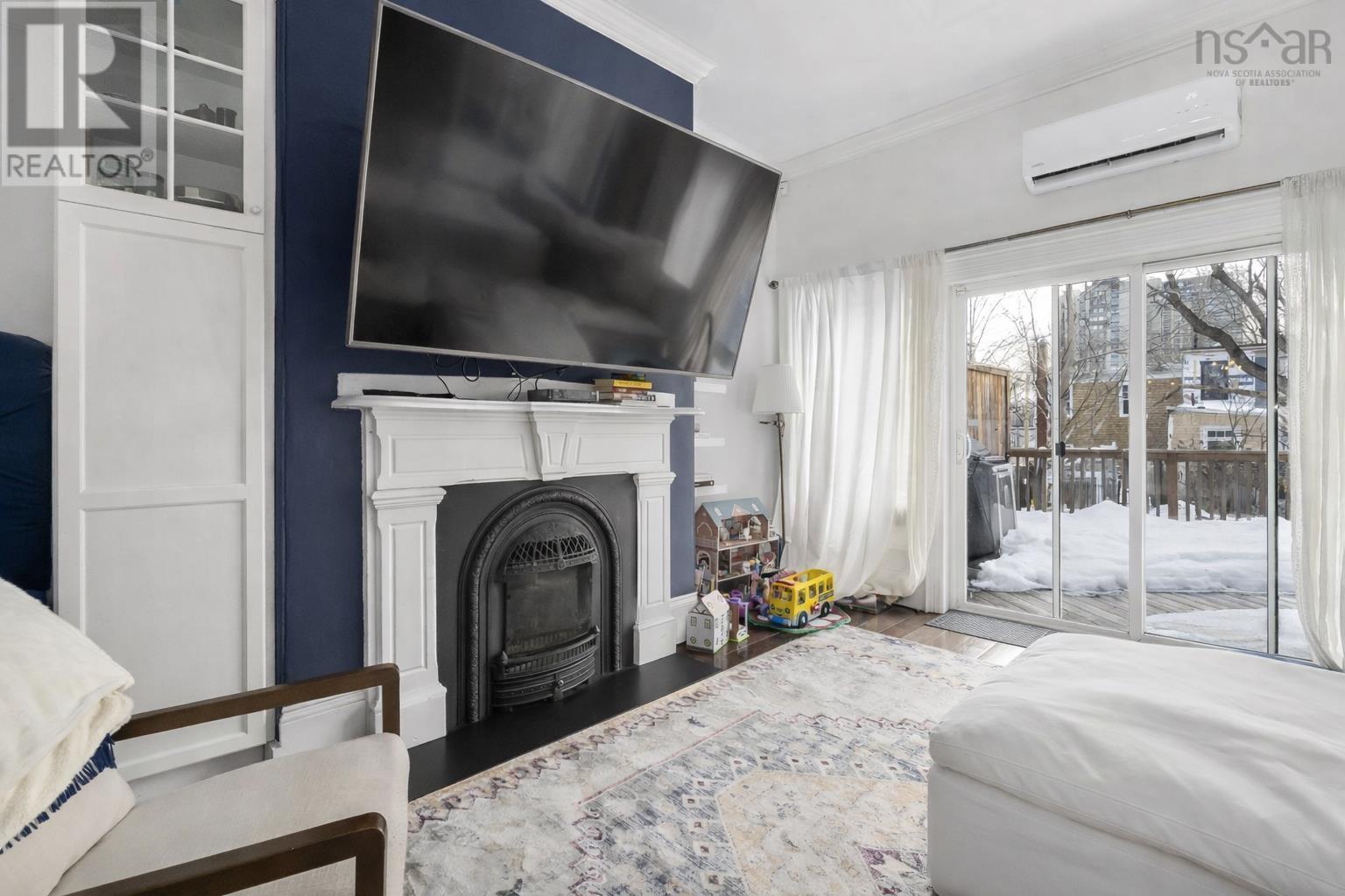 Property 10 of 35 of 6028/6030 Cunard Street