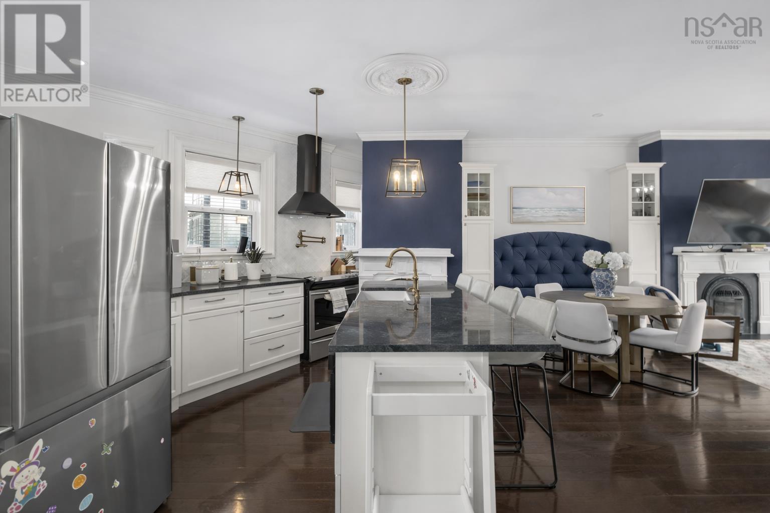 Property 8 of 35 of 6028/6030 Cunard Street