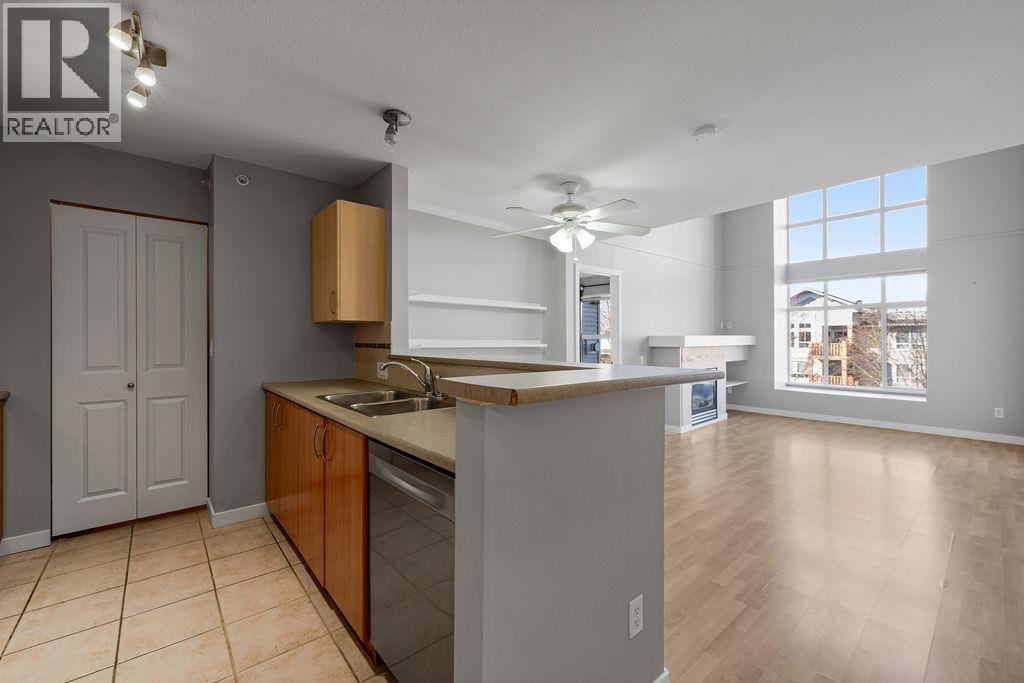 #428-5700 ANDREWS Road, Richmond