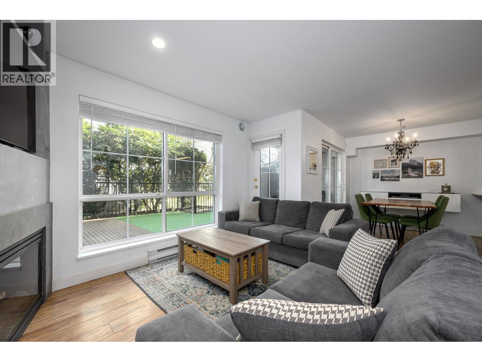 102 2388 WELCHER AVENUE, Port Coquitlam