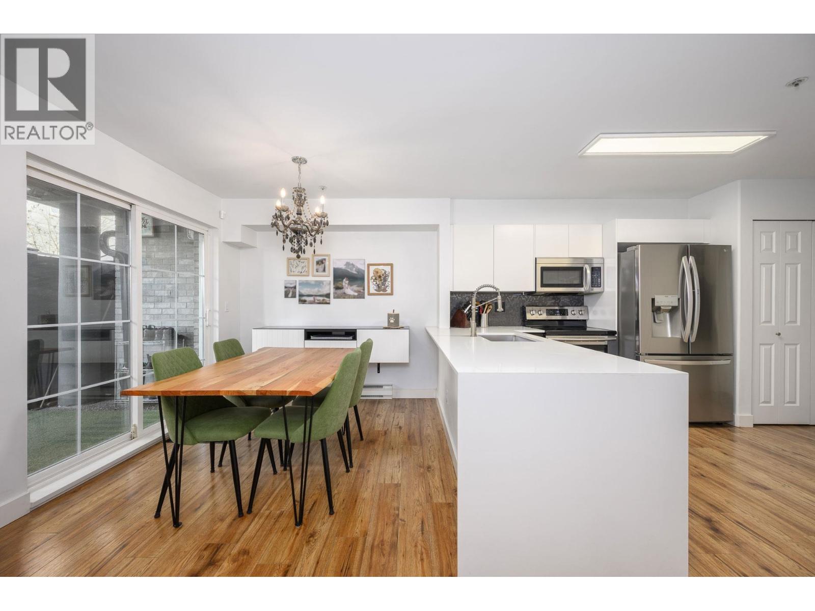 102 2388 WELCHER AVENUE, Port Coquitlam