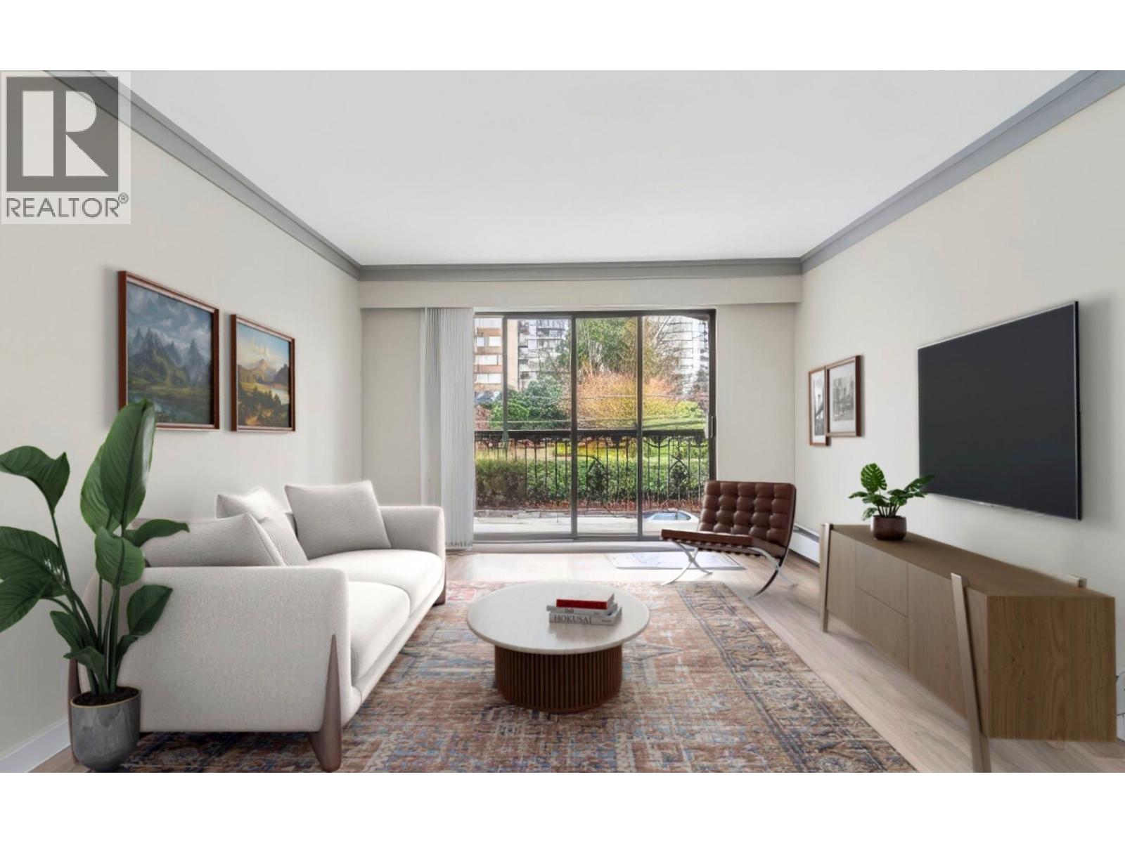 208 707 HAMILTON STREET