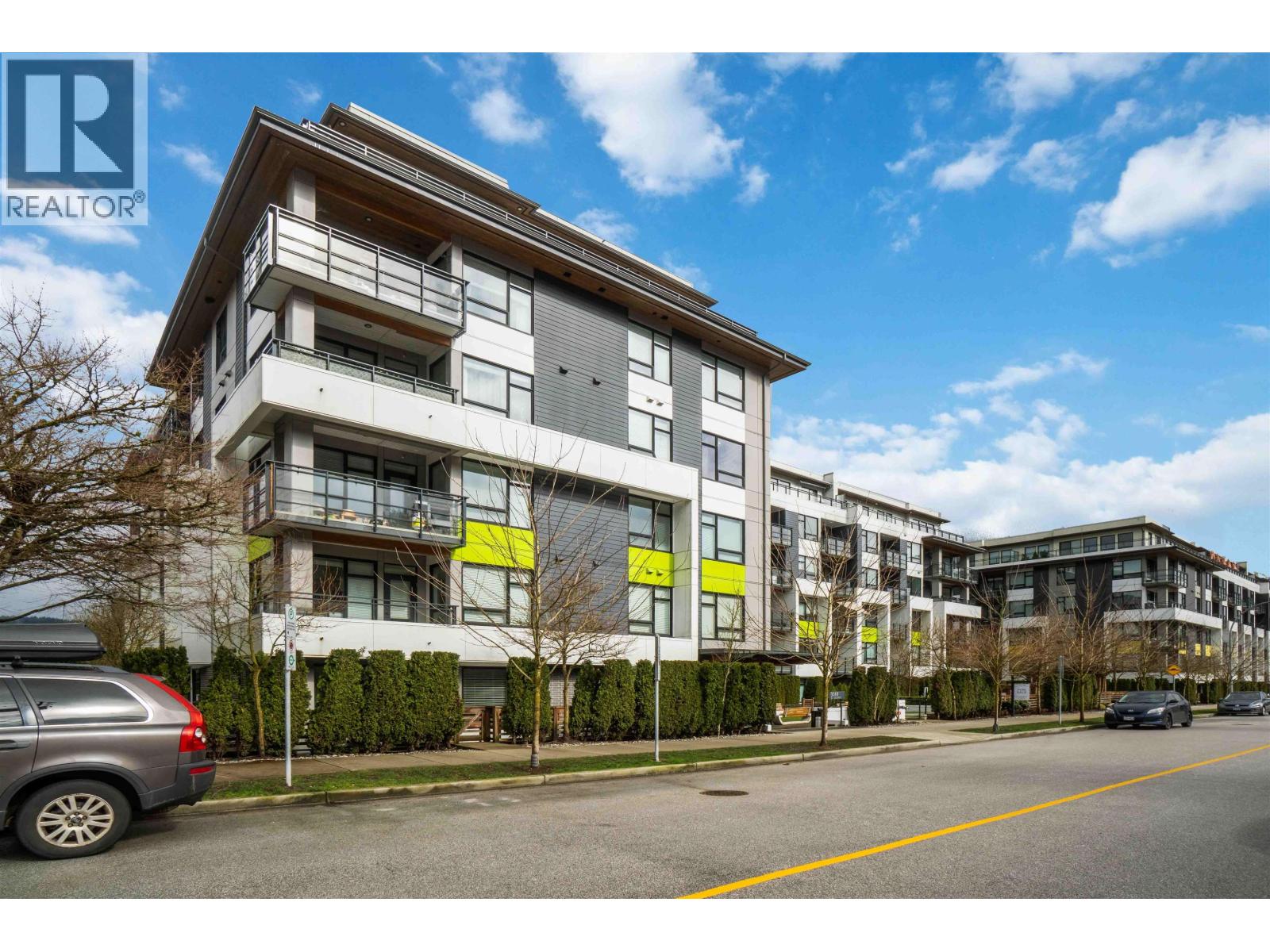 505 3018 ST GEORGE Street - photo 2