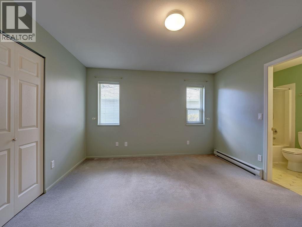 4 5706 EBBTIDE STREET, Sechelt