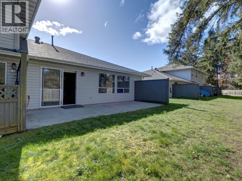 4 5706 EBBTIDE STREET, Sechelt