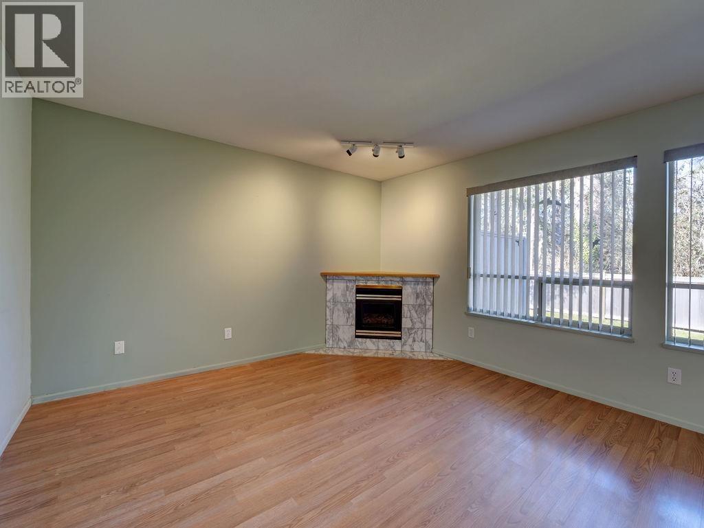 4 5706 EBBTIDE STREET, Sechelt