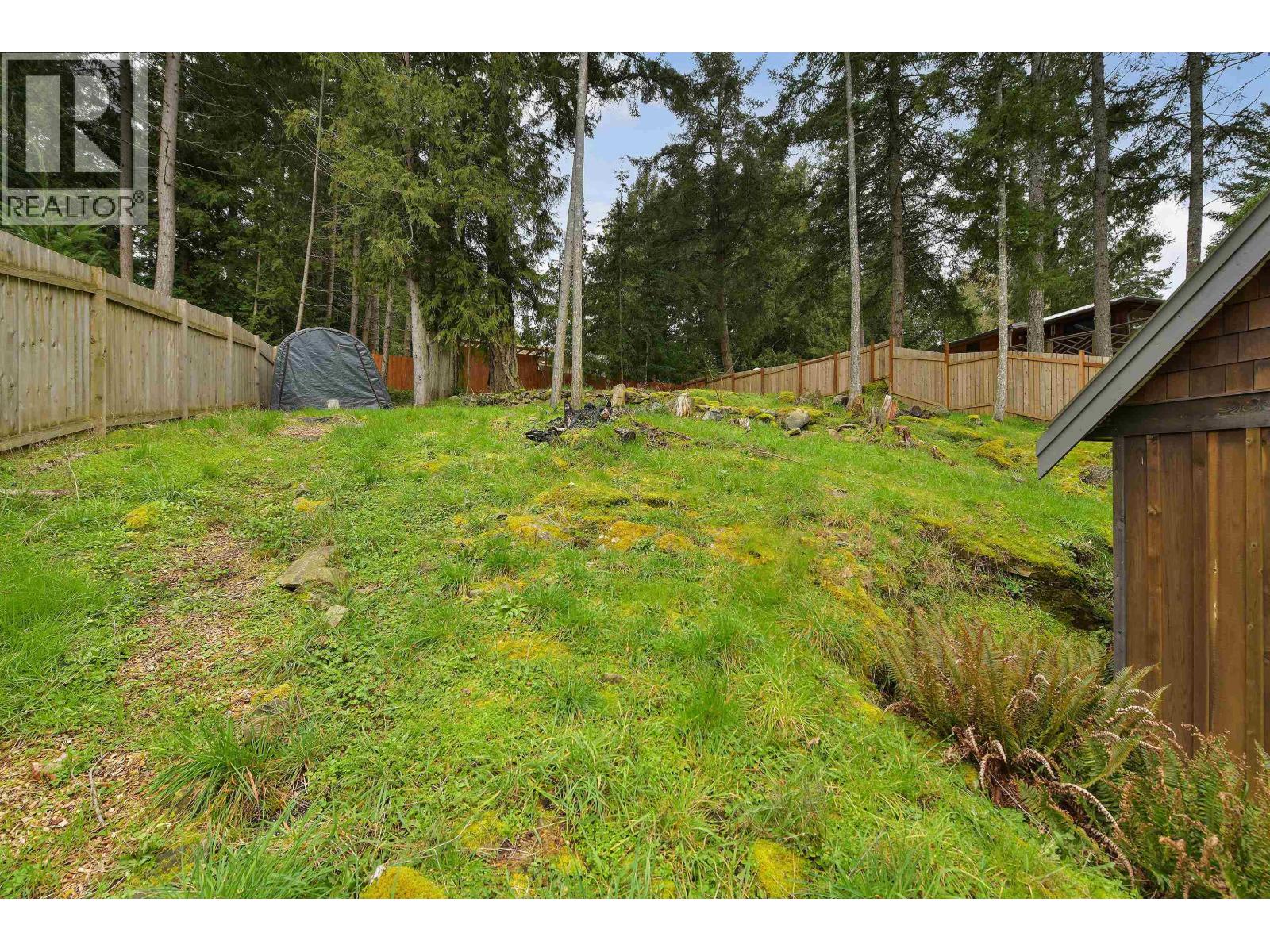 254 MARINERS WAY, Mayne Island