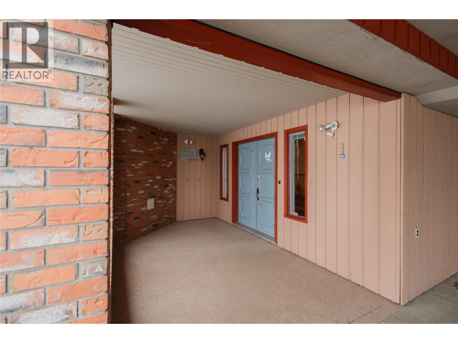 5713 Woodland Drive, Nelson