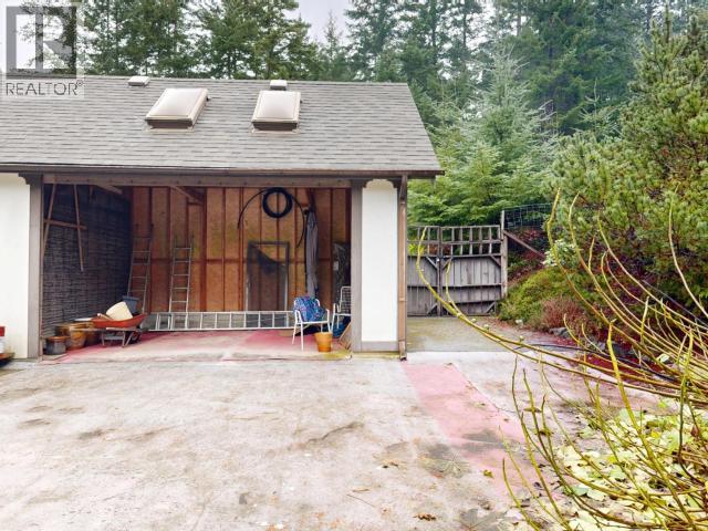 5084 LEAPER ROAD - 61