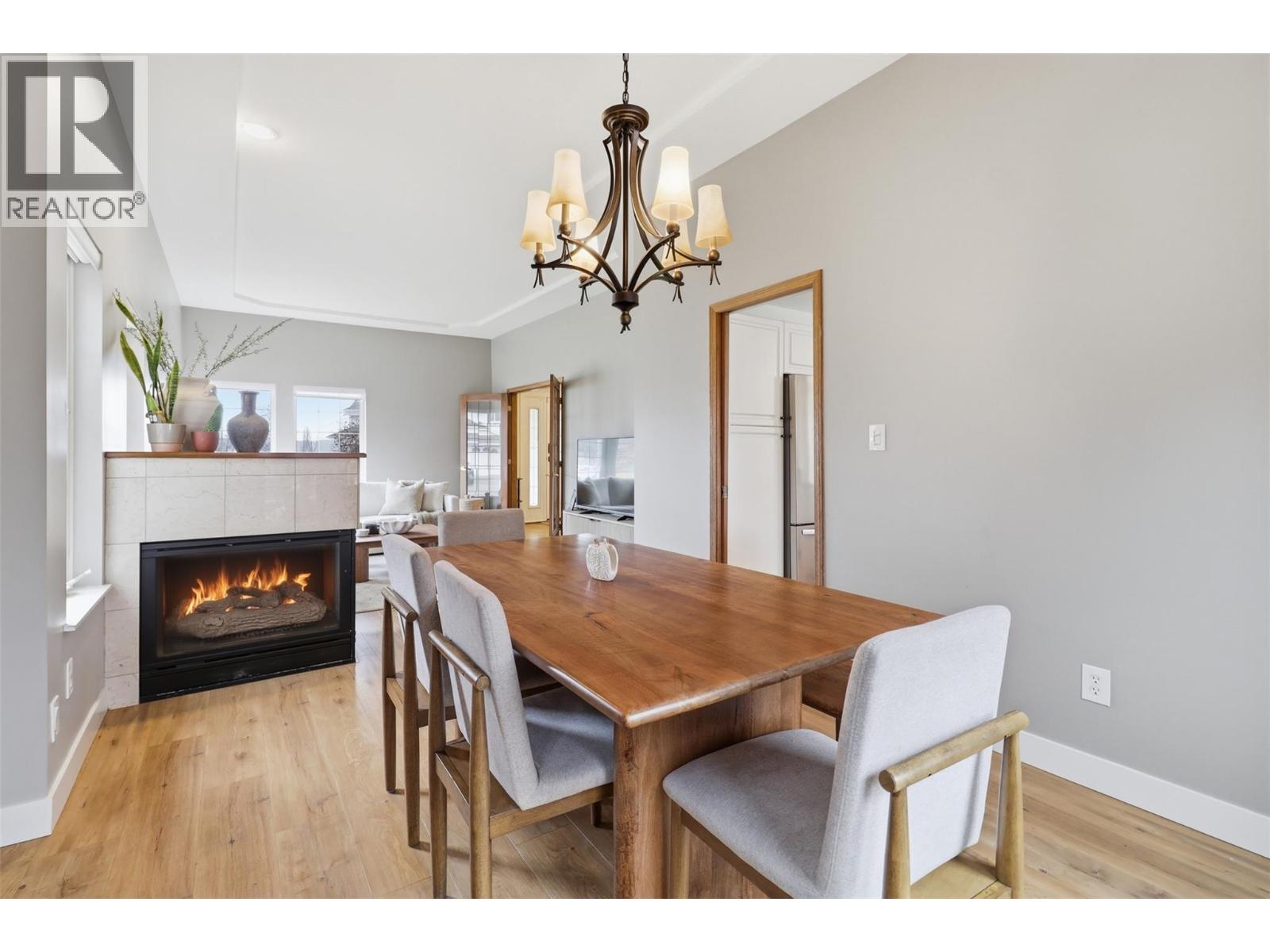 1948 SHEFFIELD Way, Kamloops